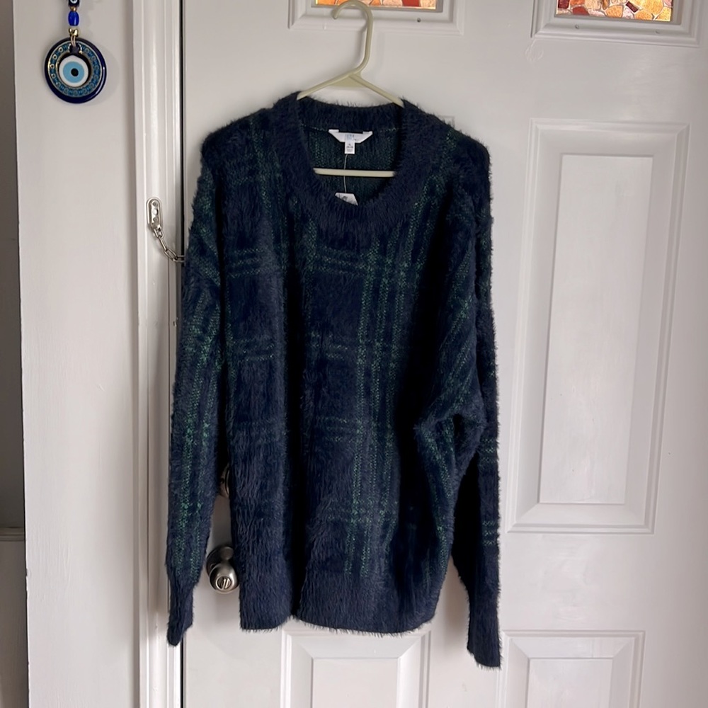 New Time and Tru XL (16-18) sweater
